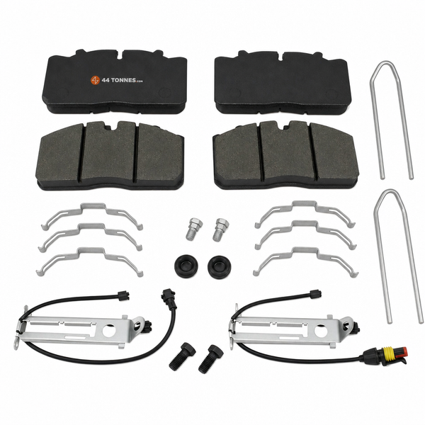Kit de garnitures de disque de frein essieu arrière pour MAN, RENAULT - 81508205022 81508205023 81508205024